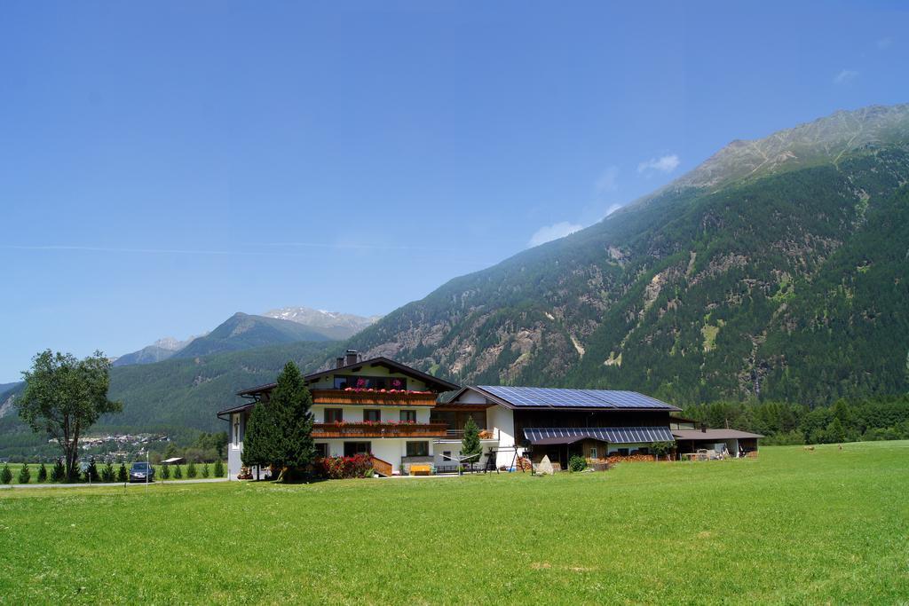 Apartments Bauernhof Dismasn Hof Längenfeld Kültér fotó